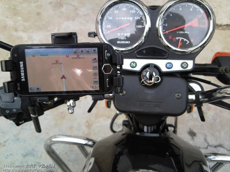 GSX 3c安装导航支架 蓝牙耳机 - 摩托车论坛 -