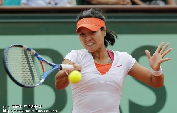 娜姐V5 大满贯女单冠军(上视频)登顶法网成亚