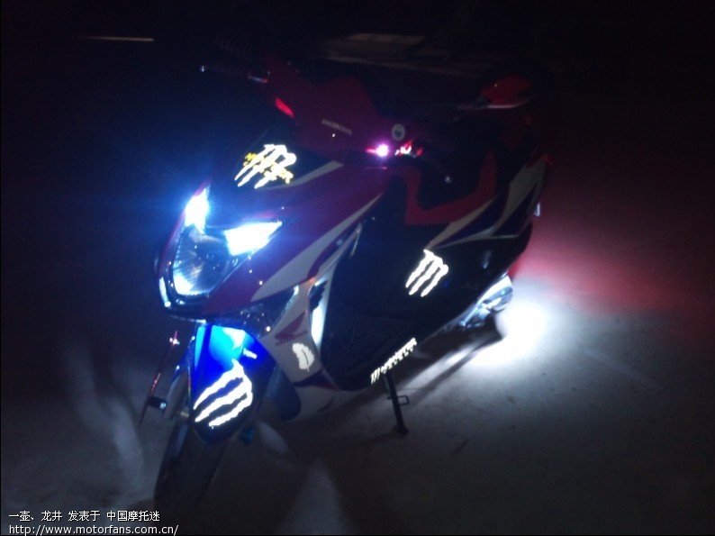 买了一个多月的魔戟炫彩红多图 - 踏板论坛 - 新