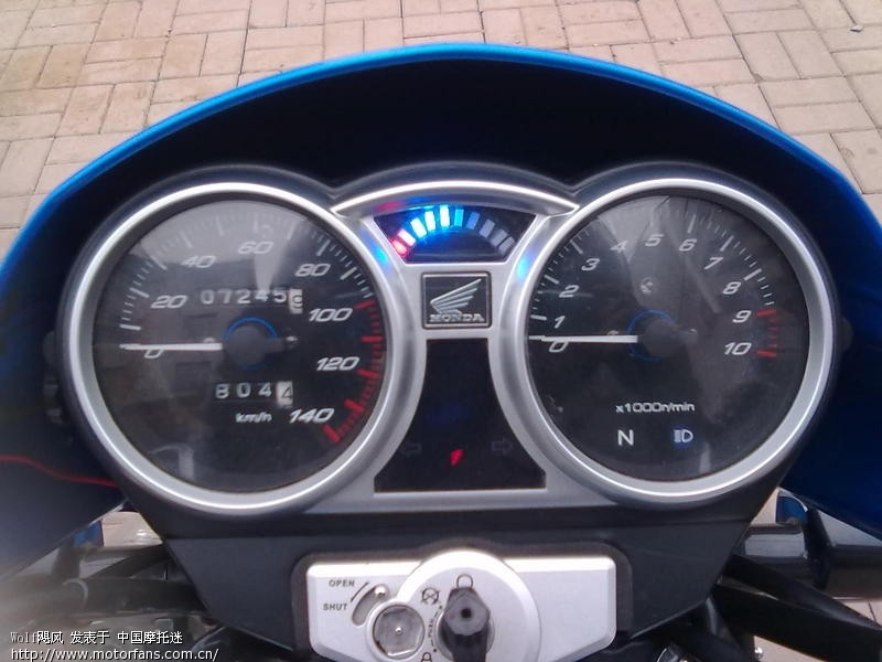 cbf125我的小战鹰的油表指针不亮了! - 新大洲