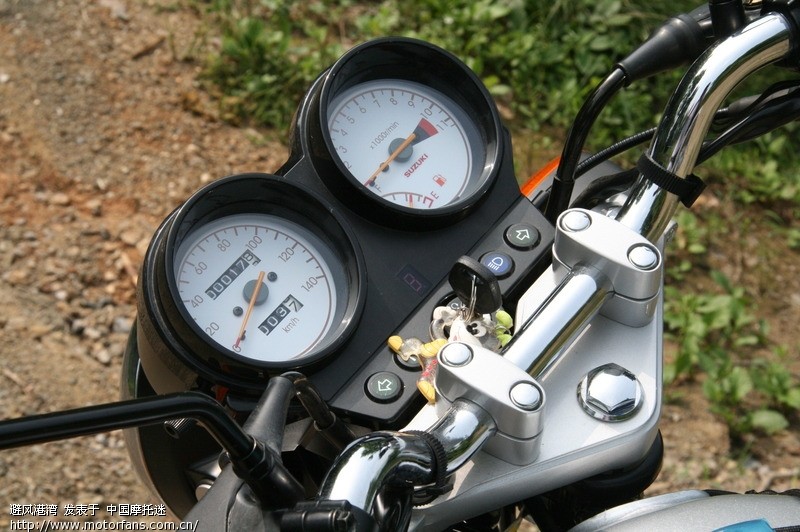 帮我看看昨天买的suzuki锐爽en125-2a - 湖北摩