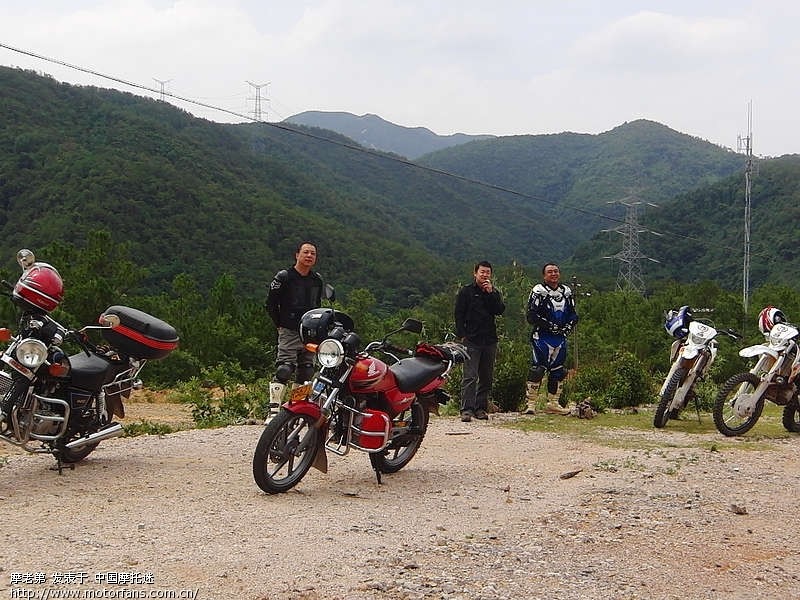 关于越野、关于爬山、关于防火带、男人的乐趣