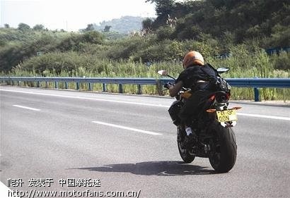 龙行天下欧洲警察中国万里行:4154楼全程精彩