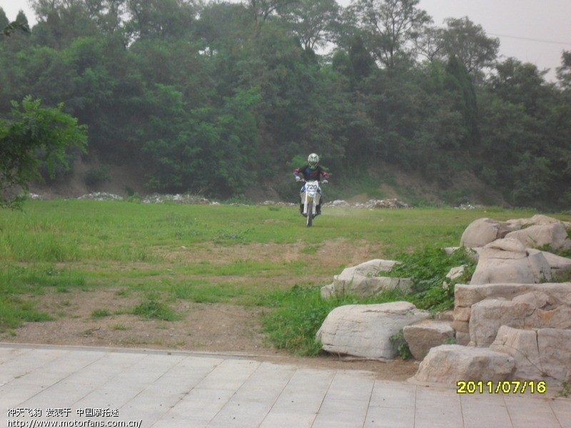 铃木王50000公里裸照 - 摩托车论坛 - 济南铃木