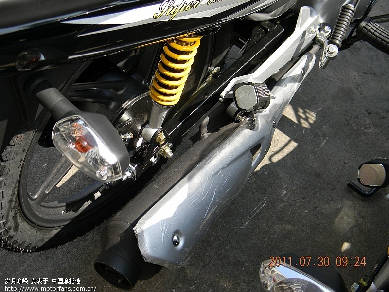 探访-【金城铃木新天星-SJ110蓝黑运动碟刹版