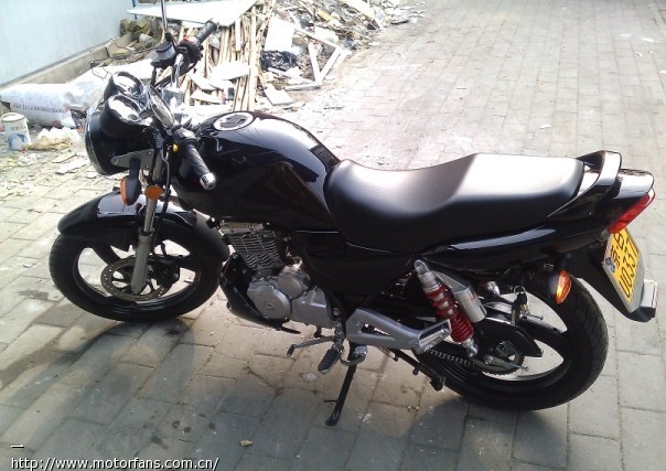 EN150 小改(撕贴花、换轮圈(轮胎)、尾翼) - 豪