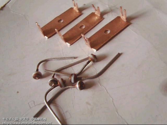 大功率短路式整流调压器的原理与制作工艺及应