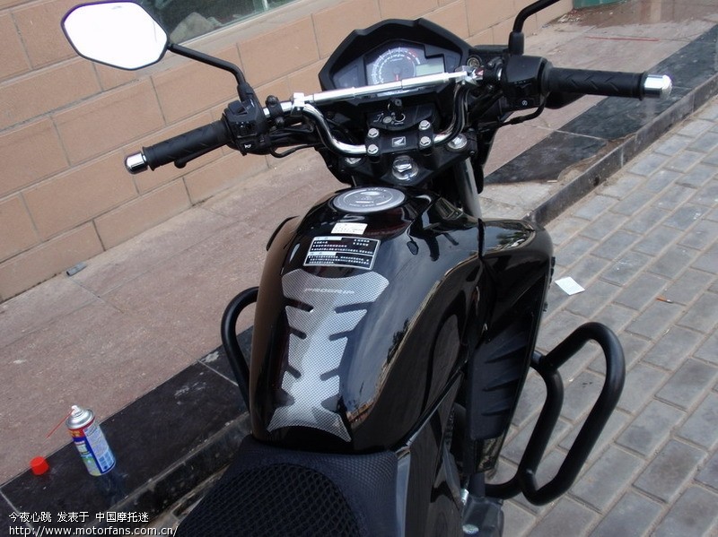 在淘宝上买的鱼骨贴和风挡 - 五羊本田 - 幻影1