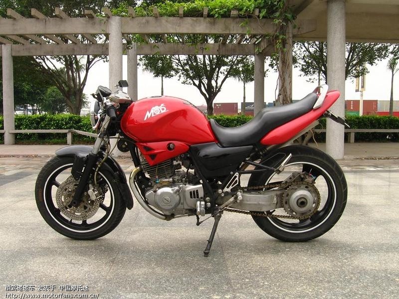 最近淘来的改装宝贝。中置减震 后碟刹 看着就