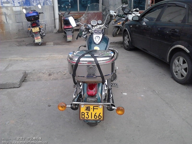 03 【【吴江】】从重庆 老板的店里 骑摩托 回到 湖南省岳阳市.