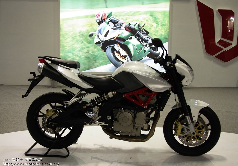 领到隆鑫免费15日南坪车展门票,看到了好多喜