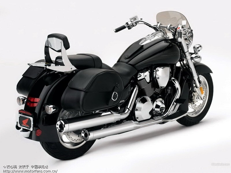 新大洲 本田 SDH150-16 Shadow 焰影 行驶报