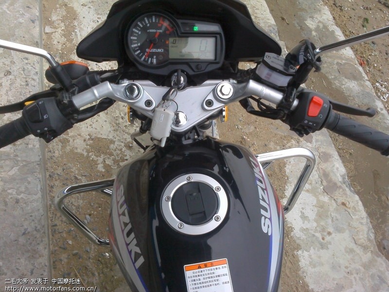 豪爵铃木EN150骑行感受非喜勿入 - 豪爵铃木