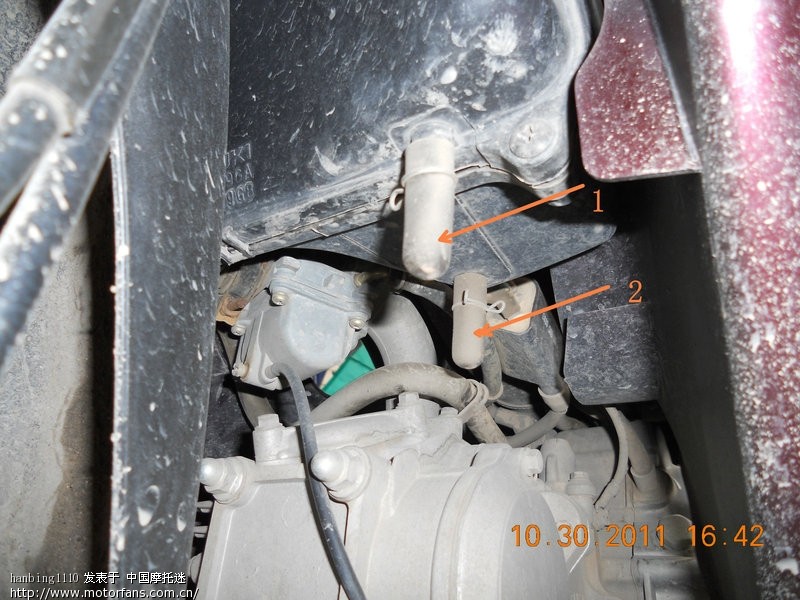 赛驰空滤下的这两个小管子是干吗用的? - 弯梁