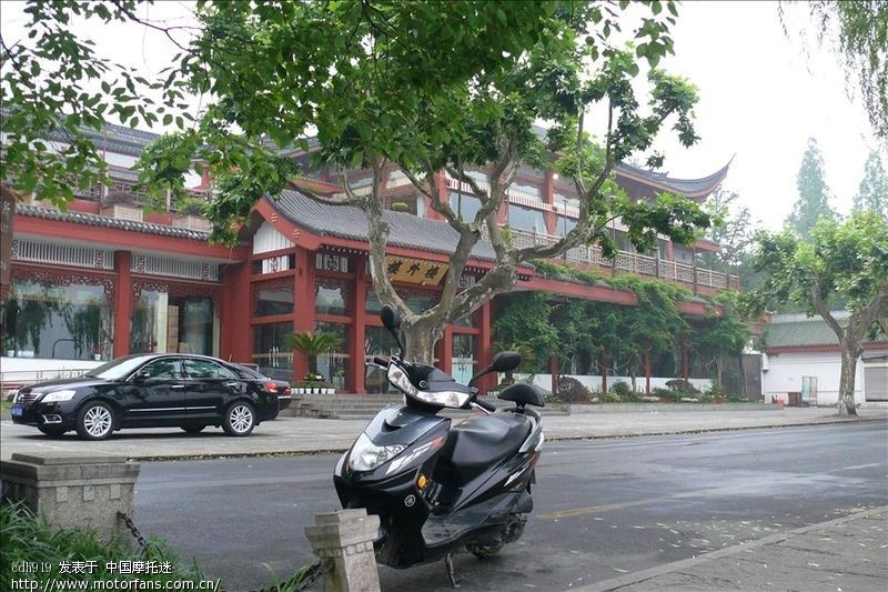 1万以下的踏板车,有什么好推荐的吗?要求如下