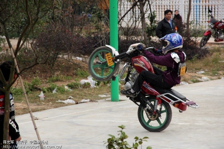 麻阳参加2011年怀化摩托车运动协会年会活动