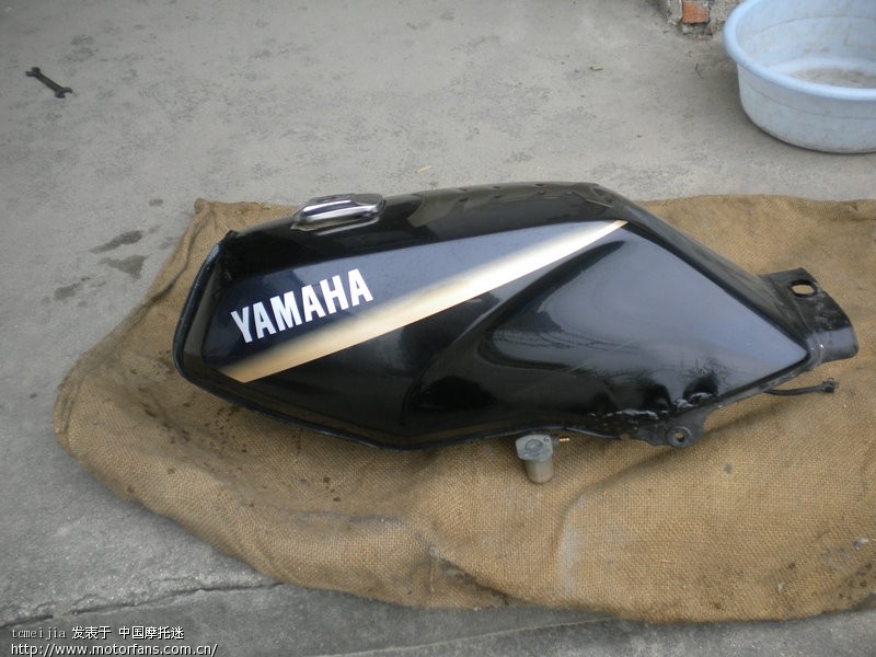 求雅马哈SRV150油箱一个,颜色黑金? - 雅马哈