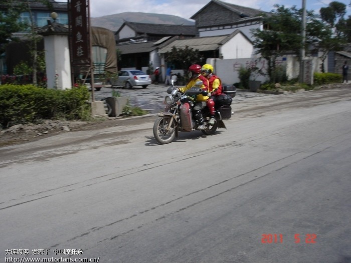 做个摩旅的小旗子多少钱 - 色魔驴行 - 摩托车论