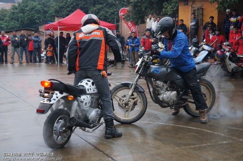 高仿春风狒狒 - 维修改装 - 摩托车论坛 - 中国第