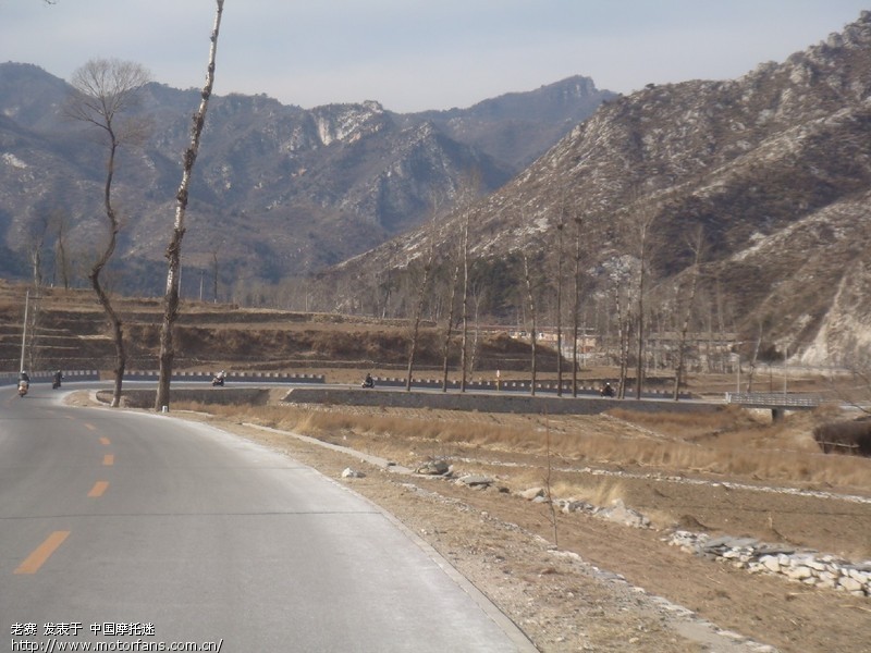 2.19怀柔吃鲟鱼,走迷宫转四海!冻的手脚尘内叫