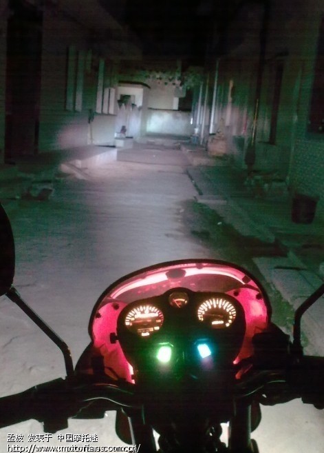 感觉大灯不够亮 钻豹可以安装多少瓦的大灯 -