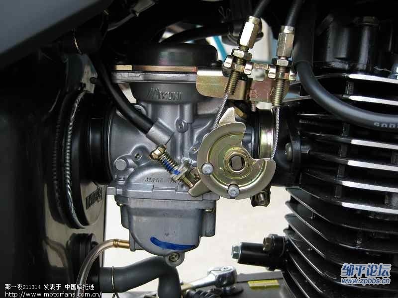 今天偶然看到藏獒摩托车化油器,节气阀上两根油门线,这是什么原理啊