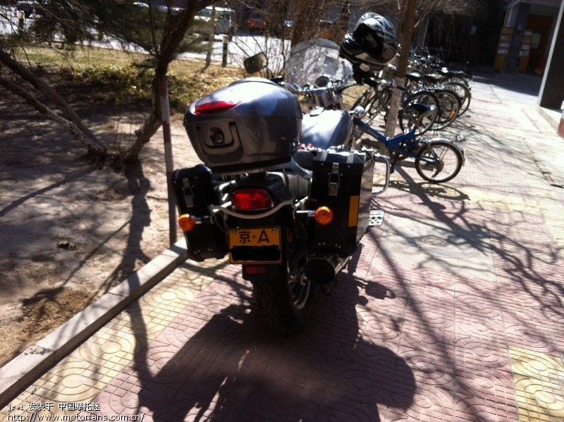 春风250-v9改装后边箱 - 摩托车论坛 - 春风动力