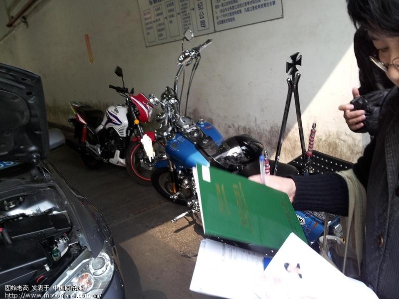 有幸目睹 哈雷 肥仔 肥霸给大家也看看。 - 上海