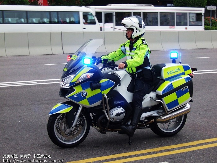 去广州,香港旅游遇到的警用摩托车,宝马很靓 - 摩托迷水吧 - 摩托车