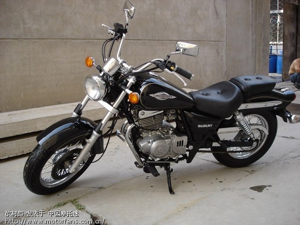 轻松巡航--试骑铃木GZ250(转帖) - 豪爵铃木 - 摩