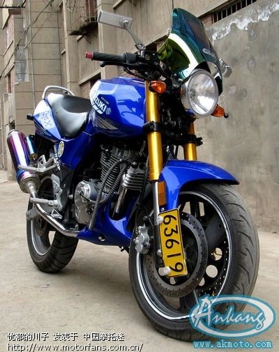 本人纠结,看中国产GW250和轻骑铃木国骏250