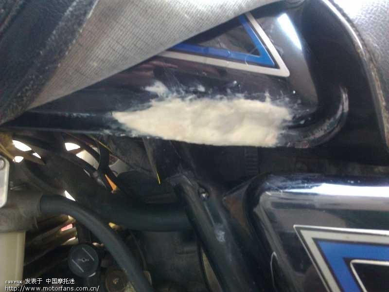 救急!油箱外侧下边的地方有点渗油怎么办?有简