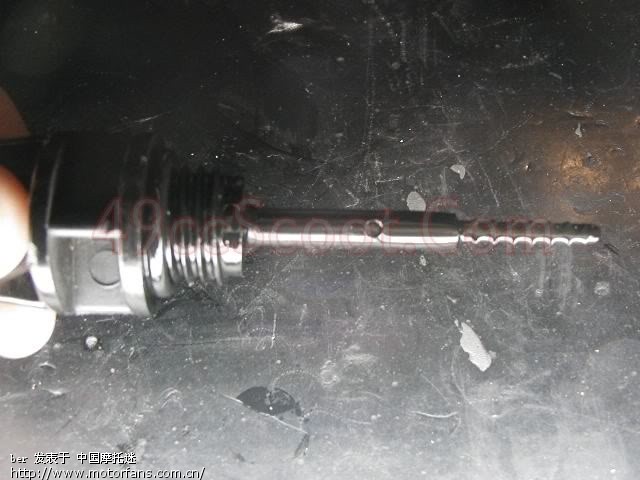 机油应该在油尺的哪里? - 踏板论坛 - 摩托车论