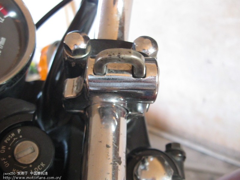 好久不发贴了,晒晒我的头盔锁,还有今早拍的火