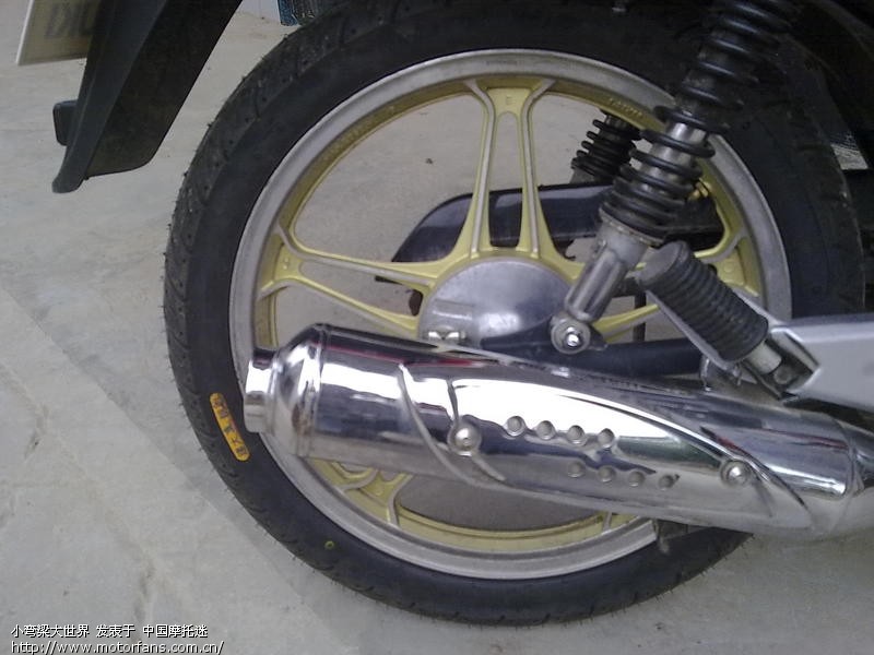 钻豹成功改装后轮真空胎,看图~ - 豪爵铃木 - 摩