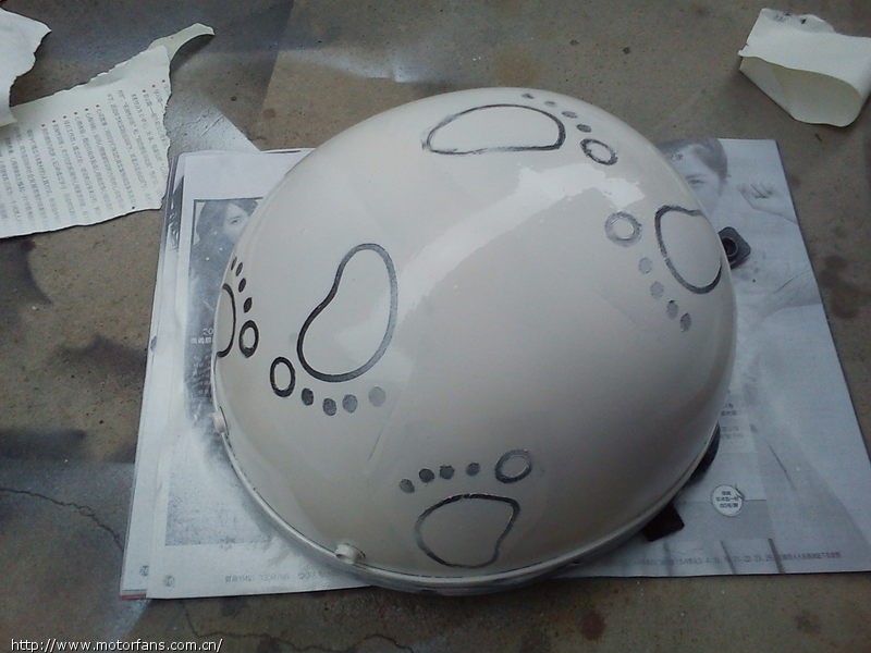 今日下雨无聊喷头盔 - 维修改装 - 摩托车论坛 -
