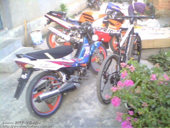 中午去朋友那吃饭又见螳螂头.哈哈 - 摩托车论