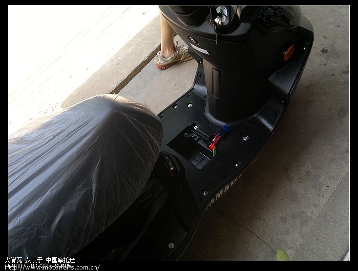 2012.7.8江夏老林处购得油鹰一台 - 踏板论坛 -