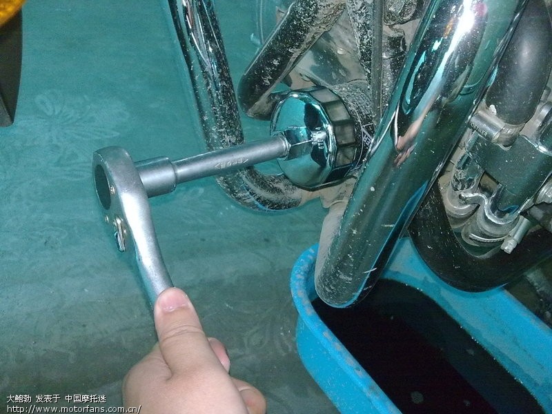 自己动手做首保之换机油篇 - 豪爵铃木 - 骊驰G