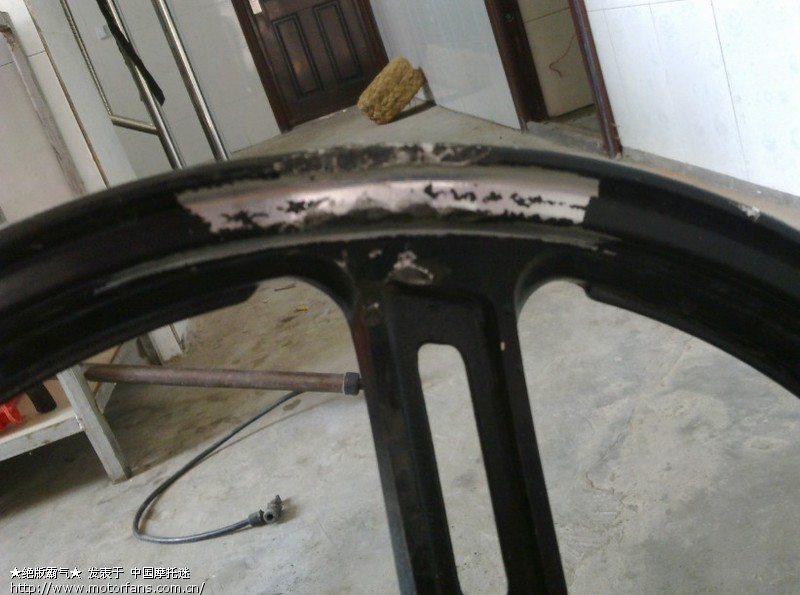 真空轮毂变形损坏了修复还可以用吗? - 维修改