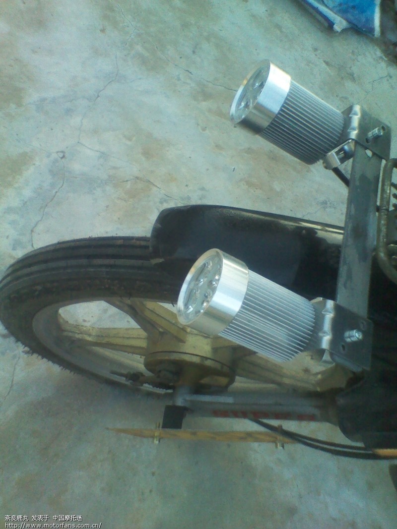 请教摩友们LED大灯接线问题 - 弯梁世界 - 摩托