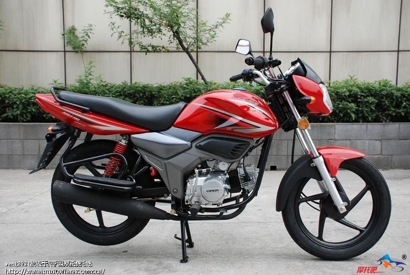 五千左右的跨骑摩托推荐 - 摩托车论坛 - 摩托车