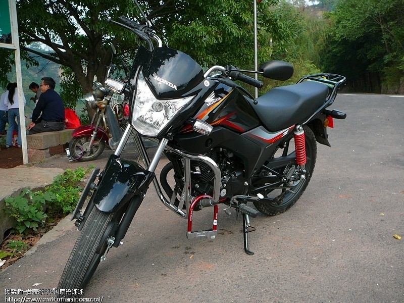 雅马哈天戟Z摩托车 JYM125-3E摩托车 国三天