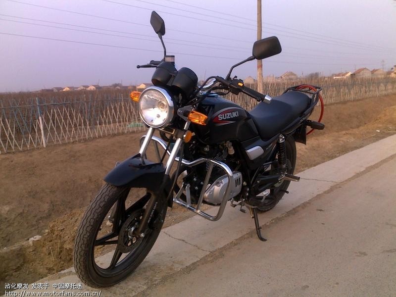 钻豹运动版发动机渗油 - 豪爵铃木 - 摩托车论坛