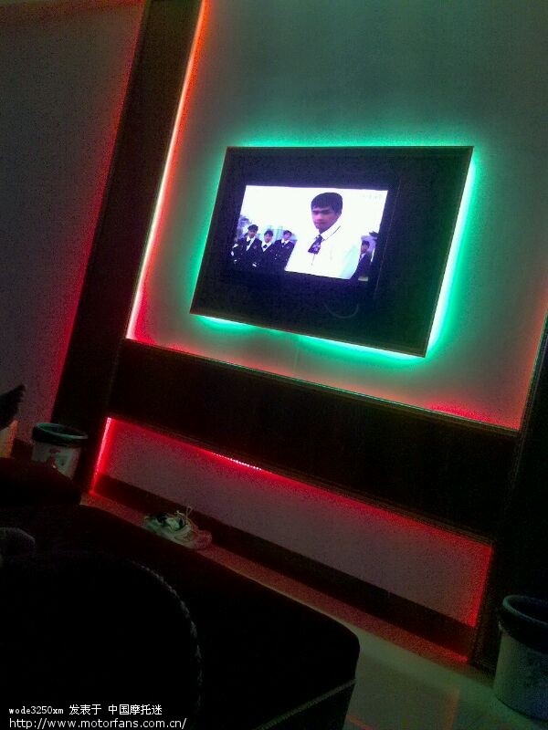 为什么,东森电影台有摩托车广告,