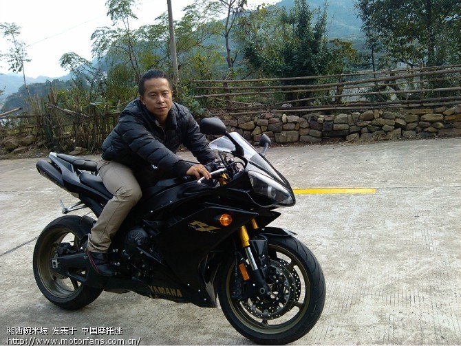 有谁知道雅马哈R1要多少钱啊? - 维修改装 - 摩