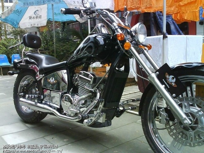 骑大地鹰王250太子车身高1.65---1.7最合适 - 摩