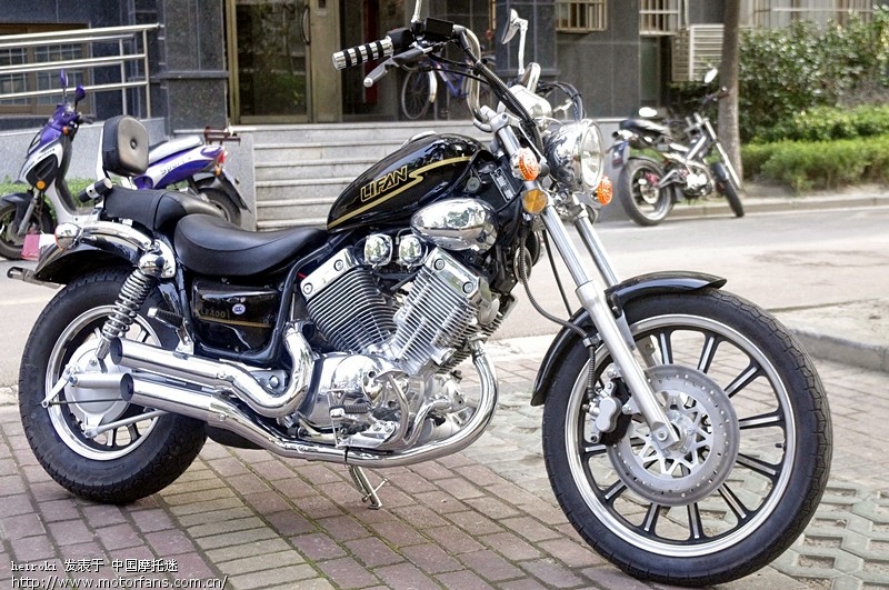 欢巡航的进!展示一辆经典款式巡航力帆V400+