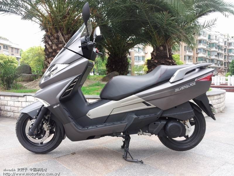 神奇的发动机悬挂,原地不动 - 踏板论坛 - 摩托车