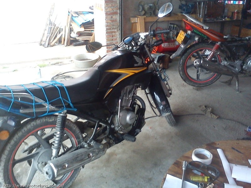 本田锐彪改外观~想改动力各位给点意见怎么改